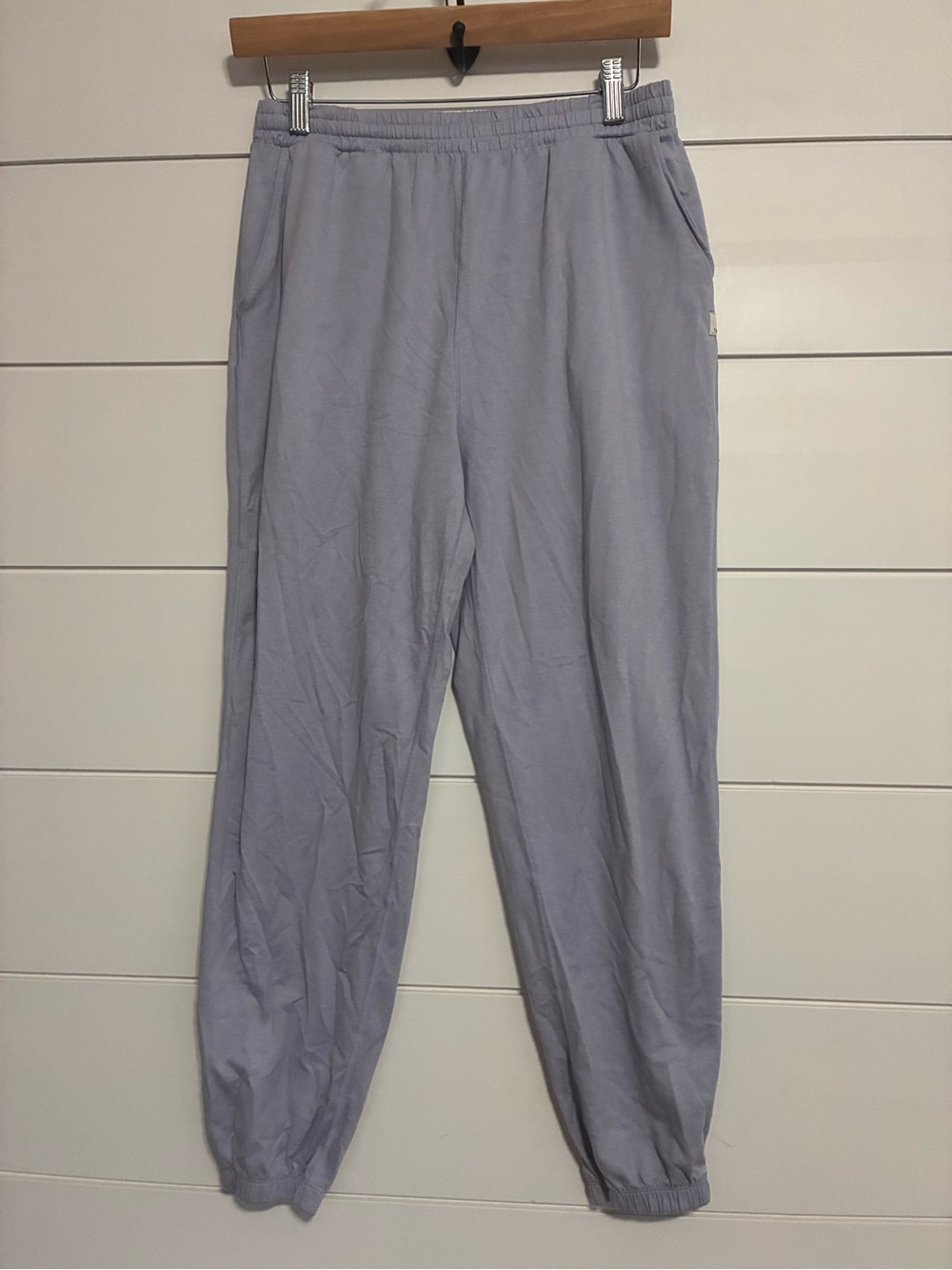 Vuori Boyfriend Jogger - Picture 5 of 11